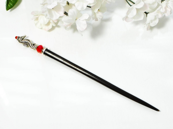 Seahorse Hair Stick, handmade by Purple Moon Designs