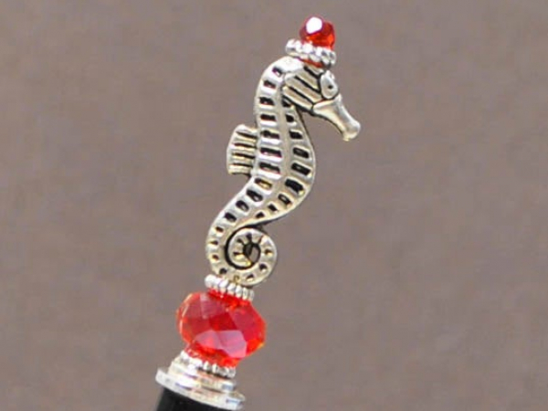 Seahorse Hair Stick, handmade by Purple Moon Designs