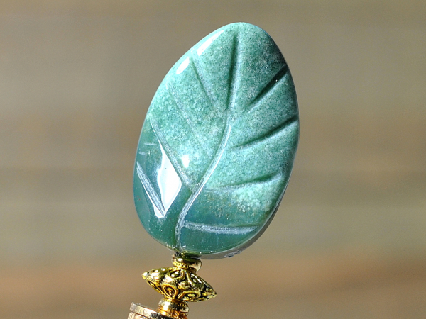 Green Leaf Wooden Hair Stick, 4.5 inch, handmade by Purple Moon Designs