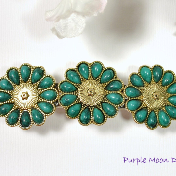 Green Barrette, Green Hair Clip, Hair Beads, Hair Jewelry, French Barrette, Everyday Barrette