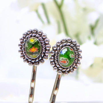 Green Bobby Pin, Green Hair Beads, Beaded Bobbies, Green Bobbies, Beaded Bobby Pin, Green Hair Pins, Handmade