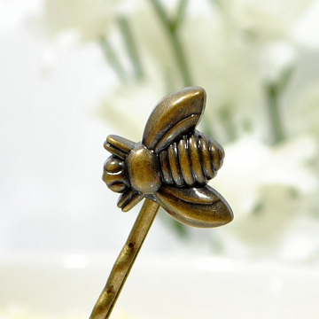 Bee Hair Pin, Garden Bobby Pin, Bronze Bobbies, Woodland Hair Clip, Bee Jewelry, Hair Accessories
